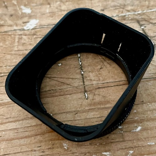 Leica 12589 hood for - , 35mm